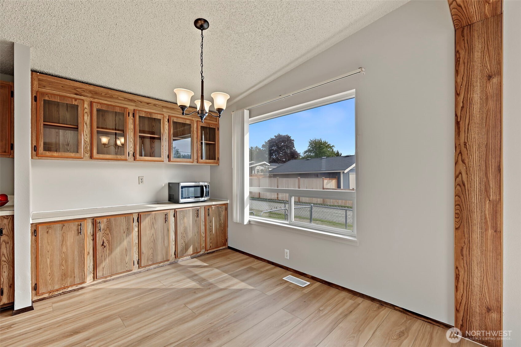 116 3rd Avenue Property Photo 9