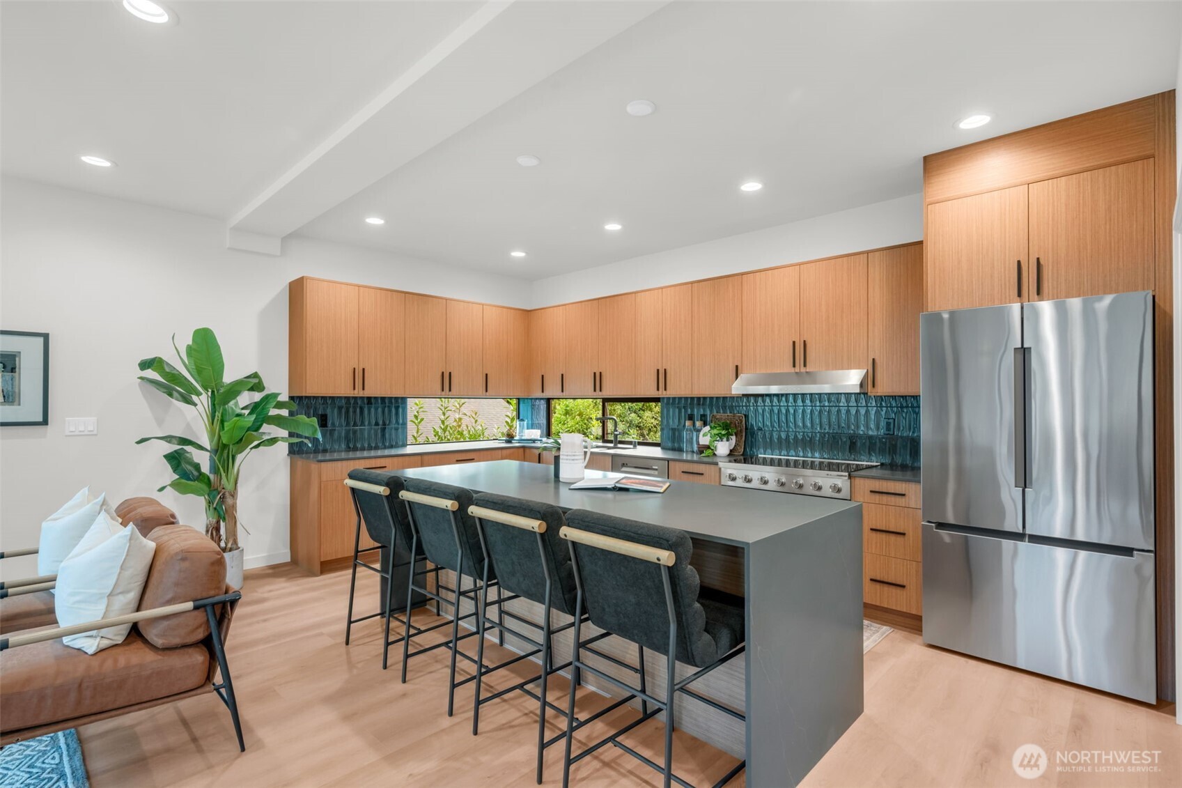 5201 S Holly Street Property Photo 14