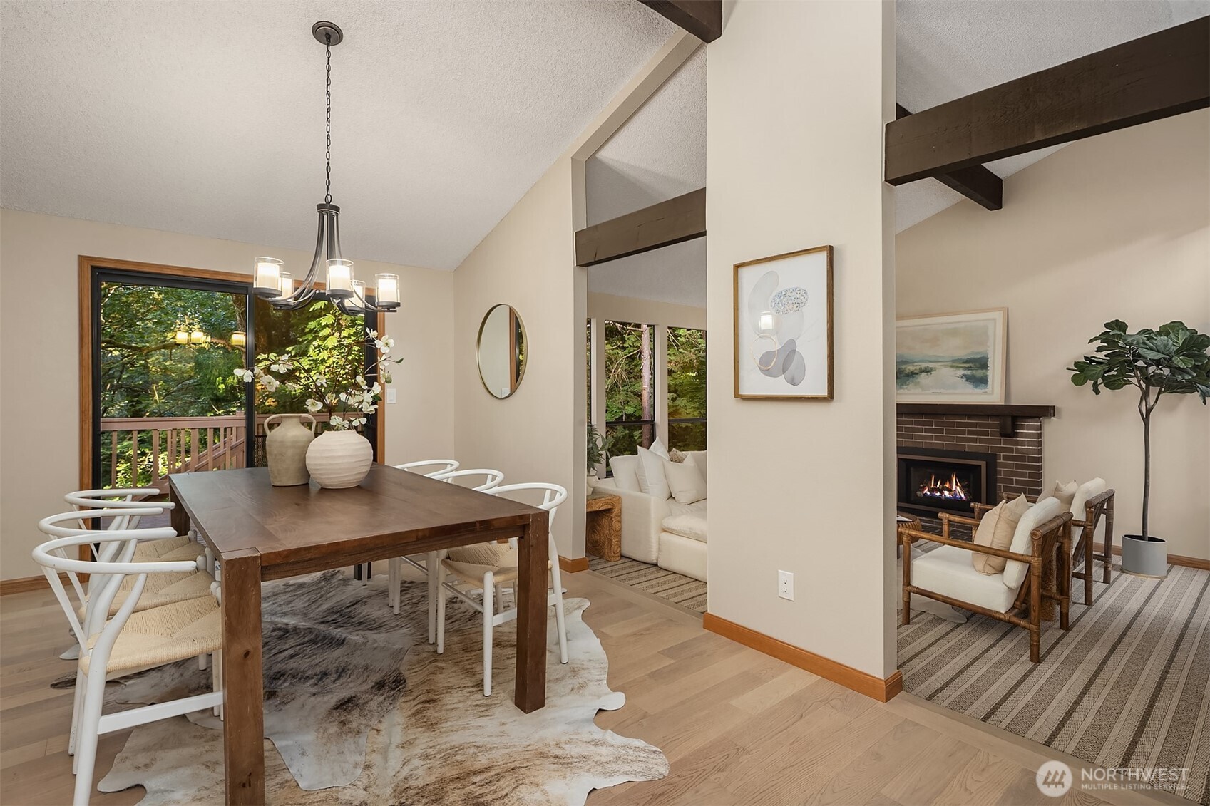 12112 Se 46th Pl Property Photo 3