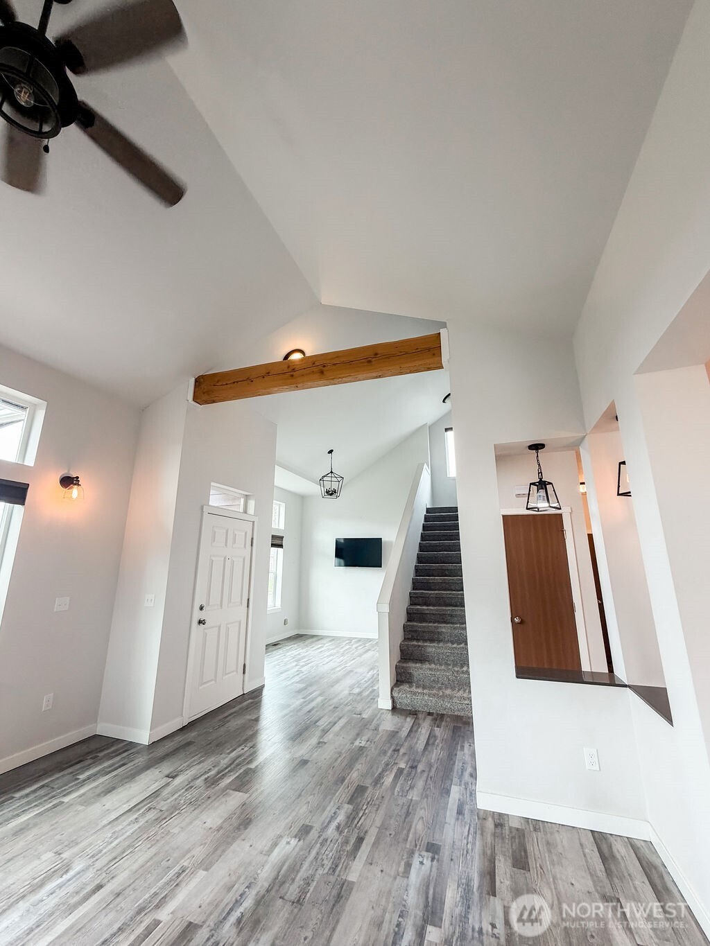 710 Miller Street Property Photo 4