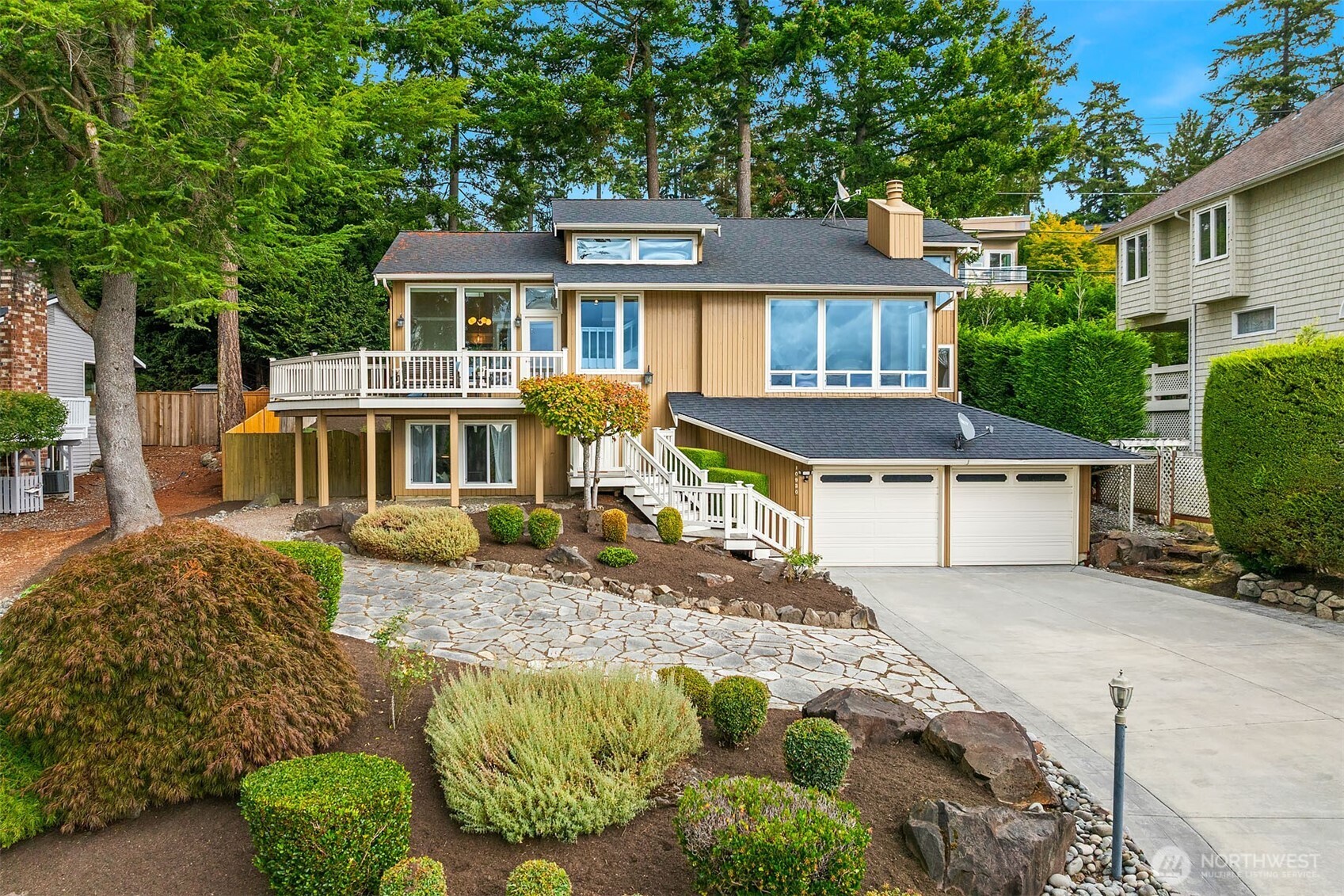 10920 80th Place Property Photo 1