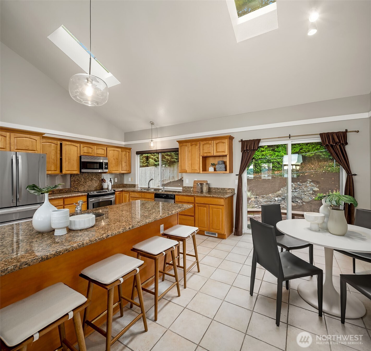 10920 80th Place Property Photo 17