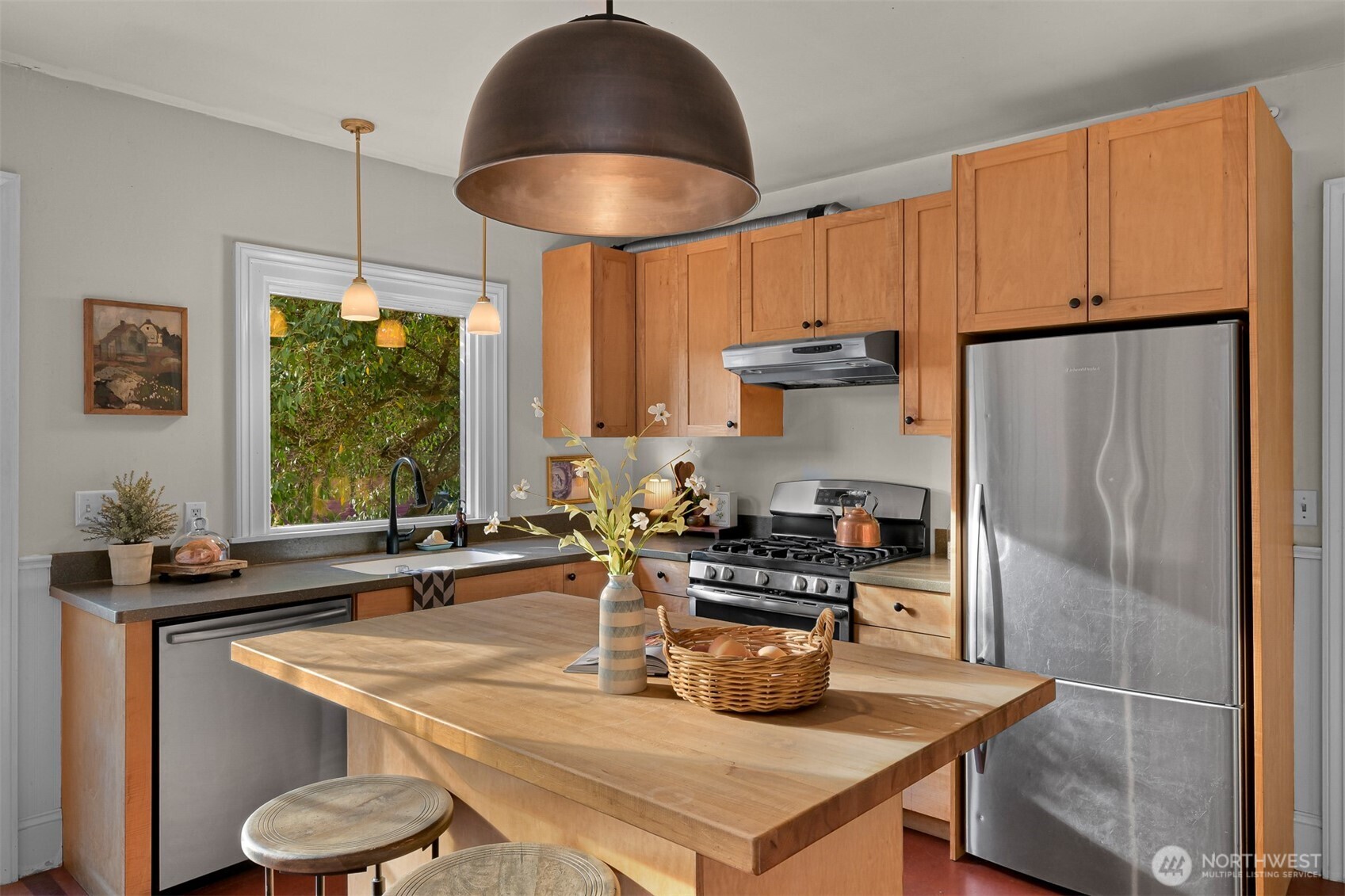 1421 Iron Street Property Photo 13