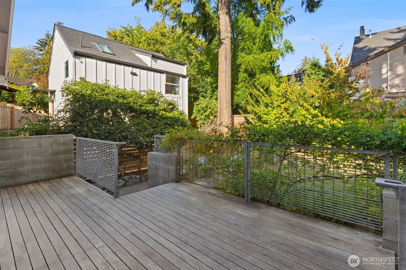 5760 25th Avenue Property Photo 11