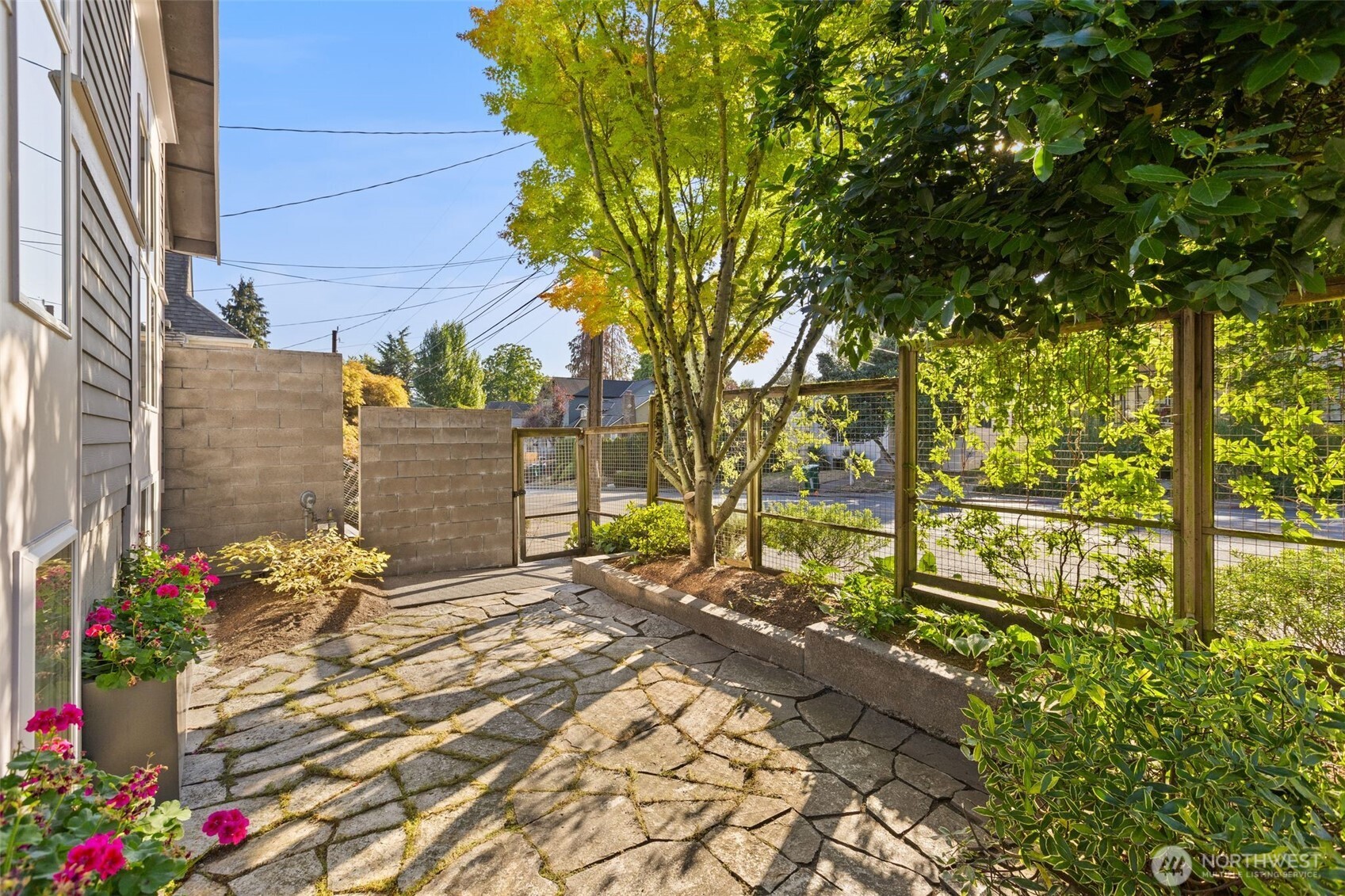 5760 25th Avenue Property Photo 19