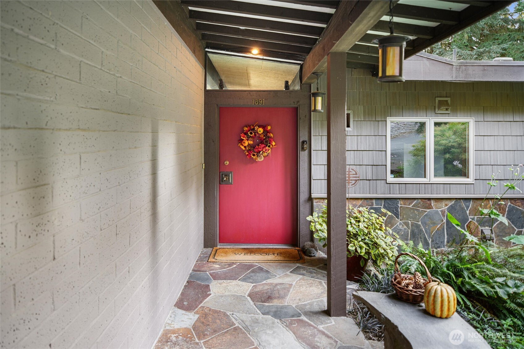 1891 Sw 170th Street Property Photo 3