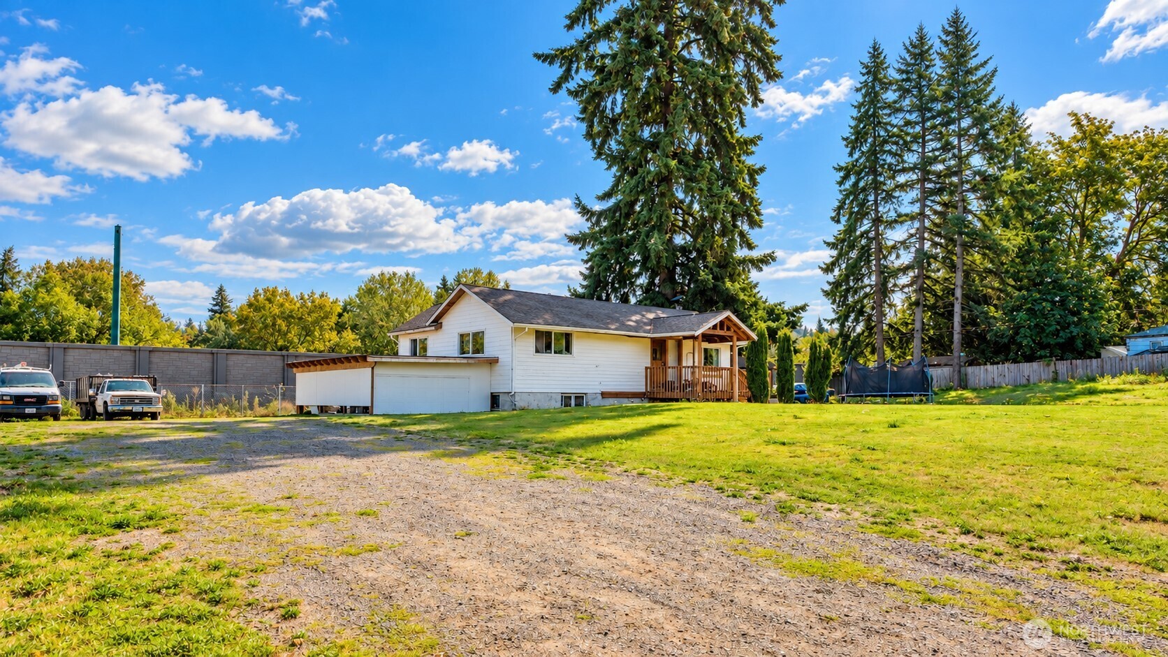 3804 Meadow Avenue Property Photo 4