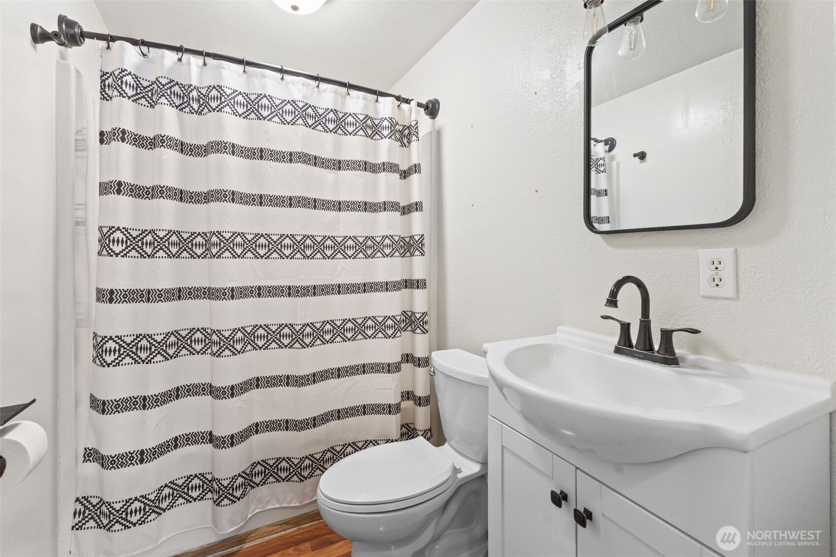 215 Milwaukee Boulevard Property Photo 17