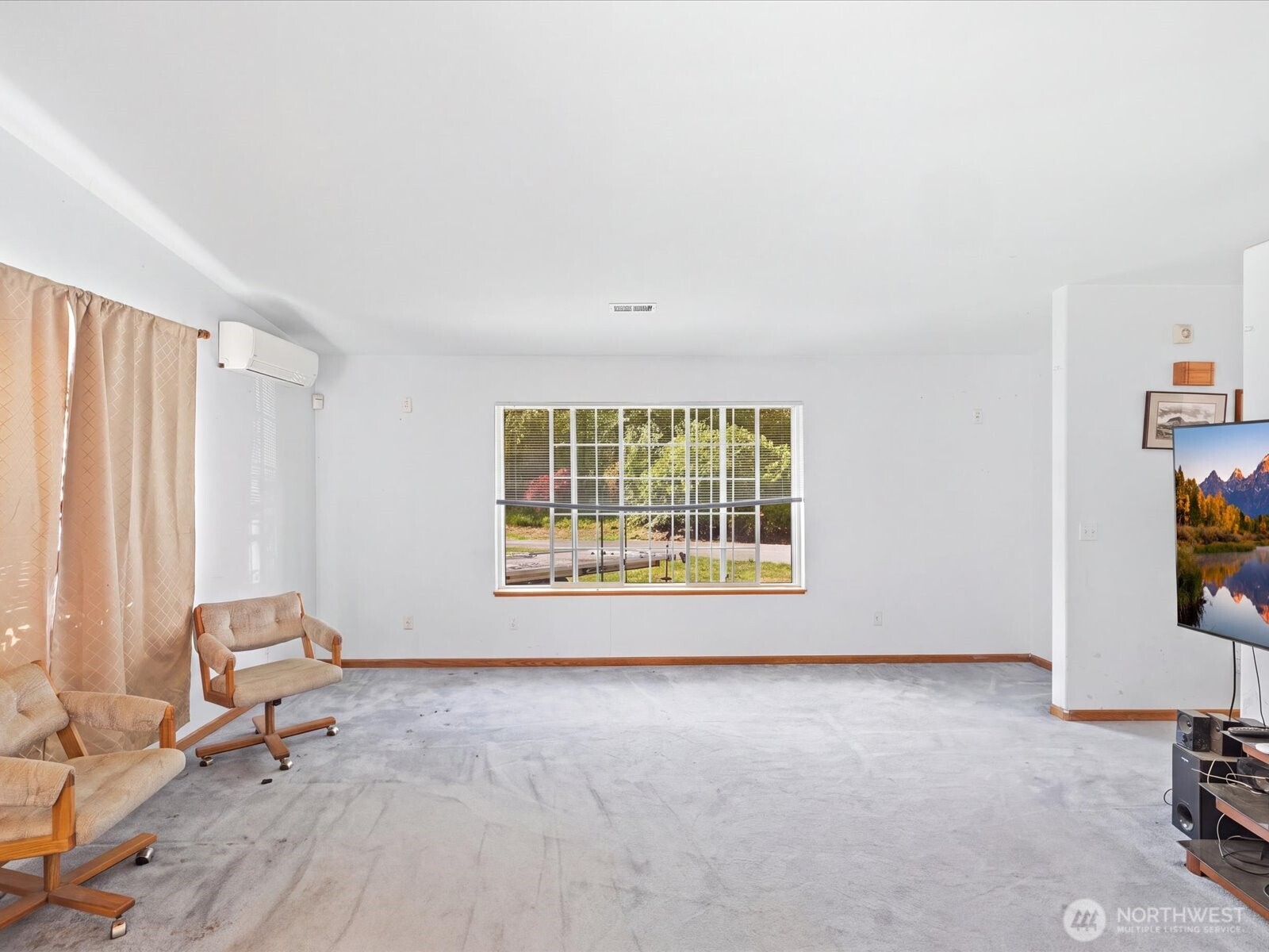 21621 108th Street Property Photo 6