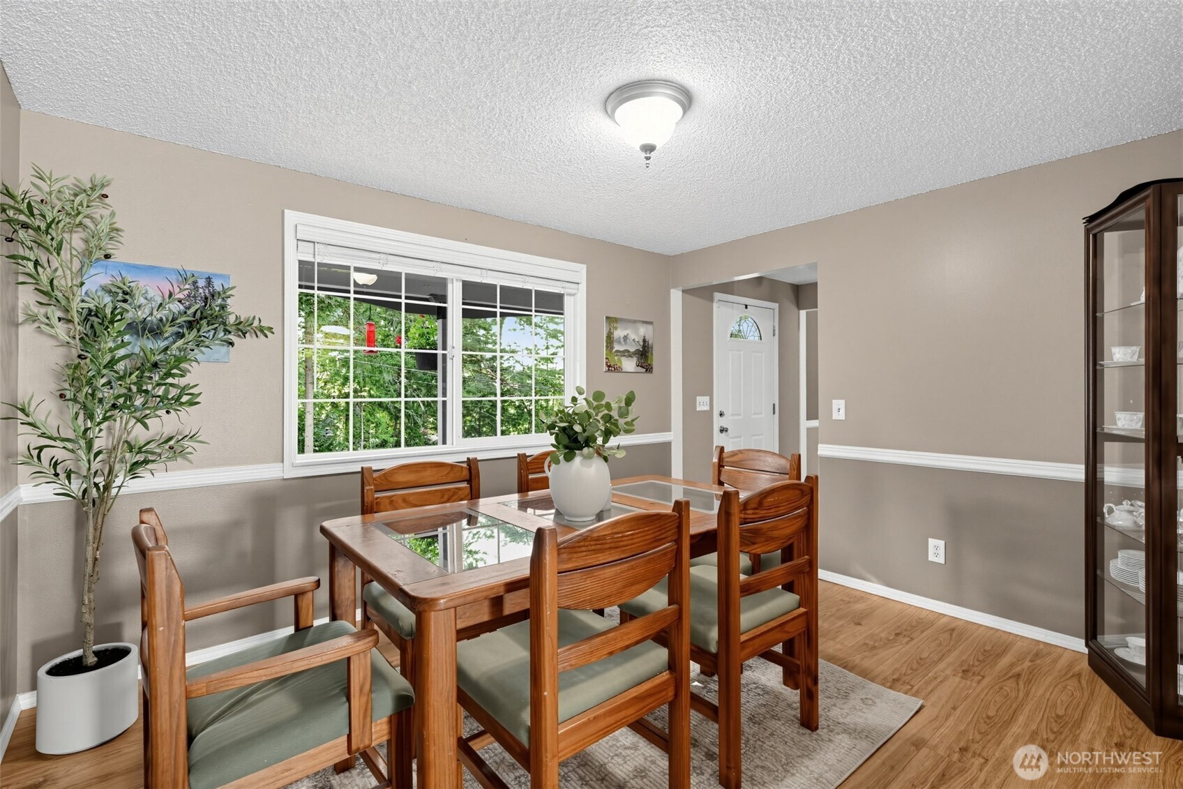 14627 57th Place Property Photo 5