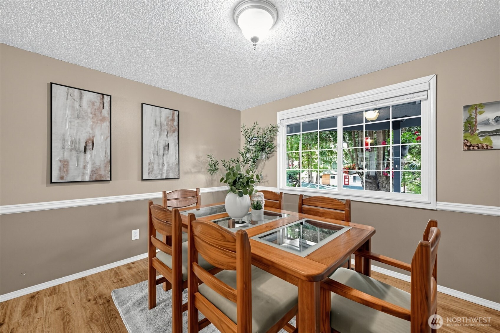 14627 57th Place Property Photo 6