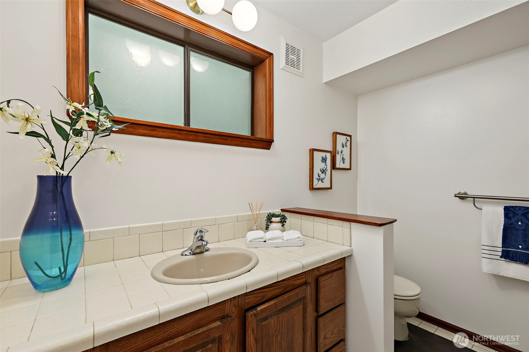 9846 Rainier Avenue Property Photo 24