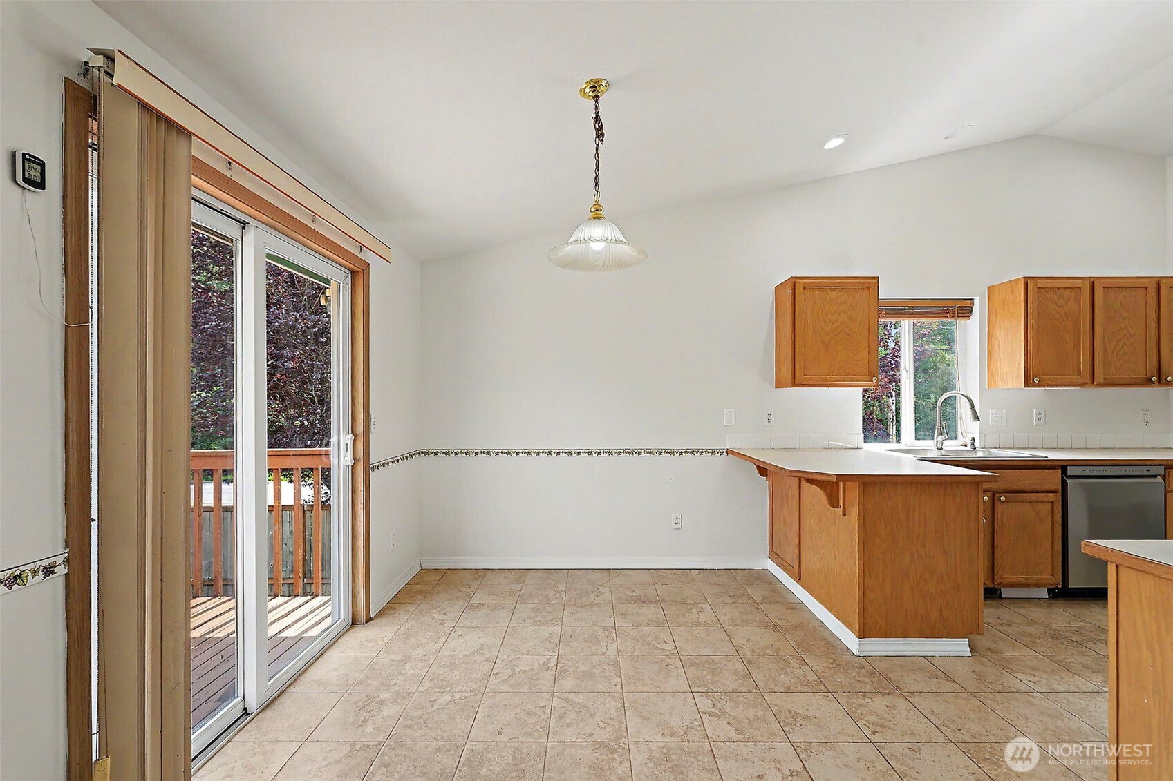 3011 12th Street Pl Property Photo 9