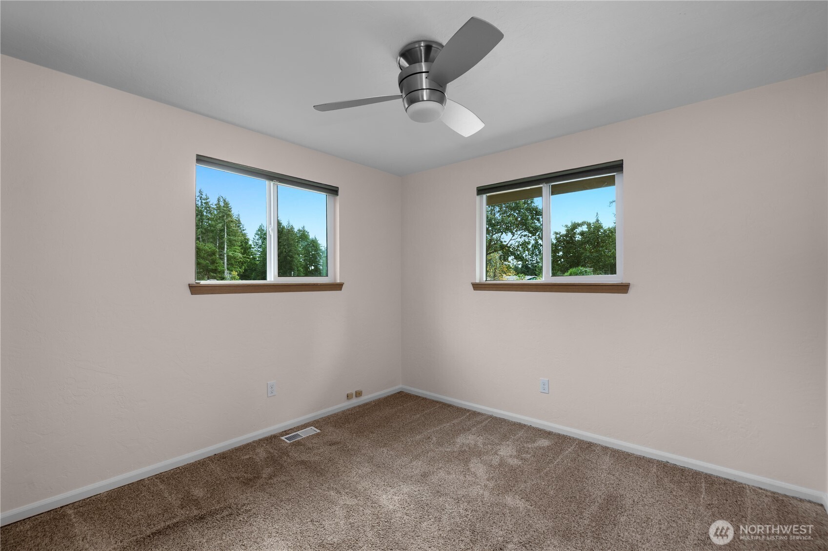 11 E Alder Place Property Photo 11
