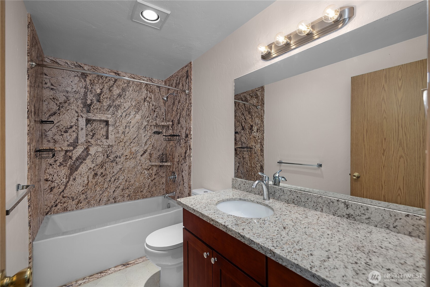 11 E Alder Place Property Photo 13