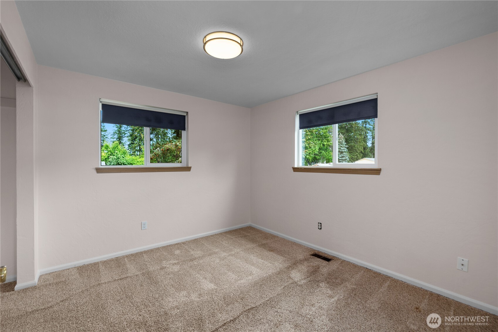 11 E Alder Place Property Photo 14