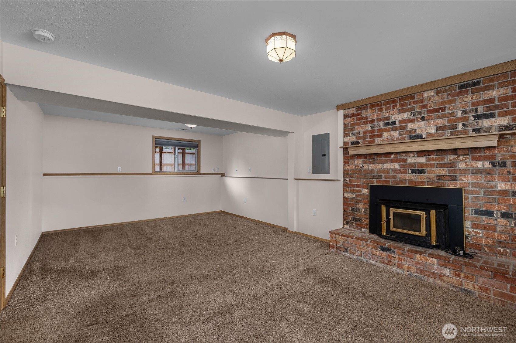 11 E Alder Place Property Photo 16