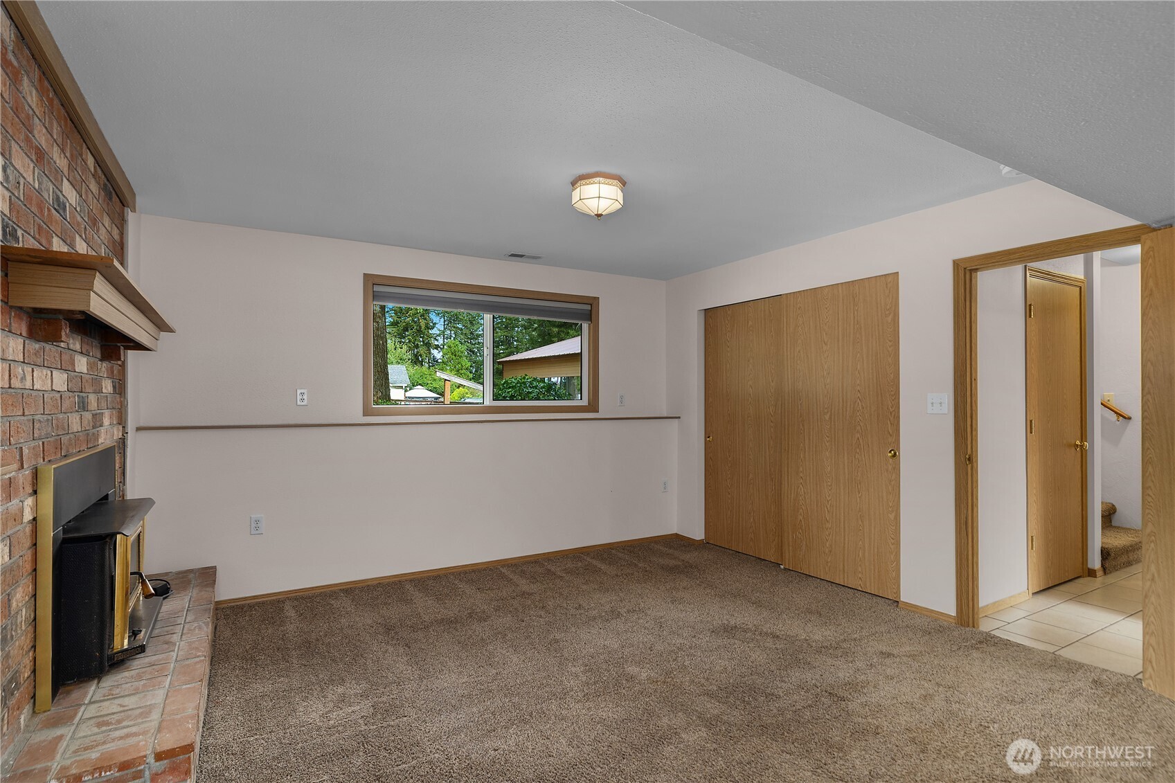 11 E Alder Place Property Photo 17