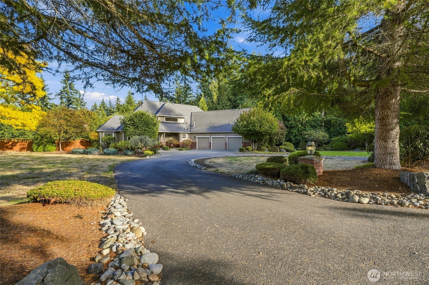 11605 6th Avenue Property Photo 1