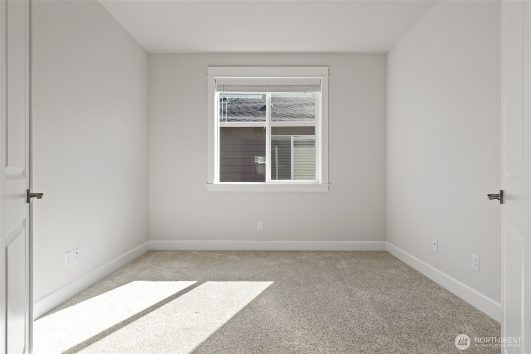 2631 Acer Loop Property Photo 20