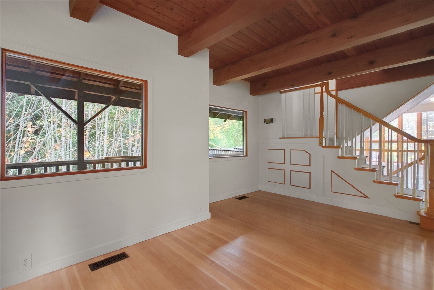 284 Watershed Road Property Photo 6