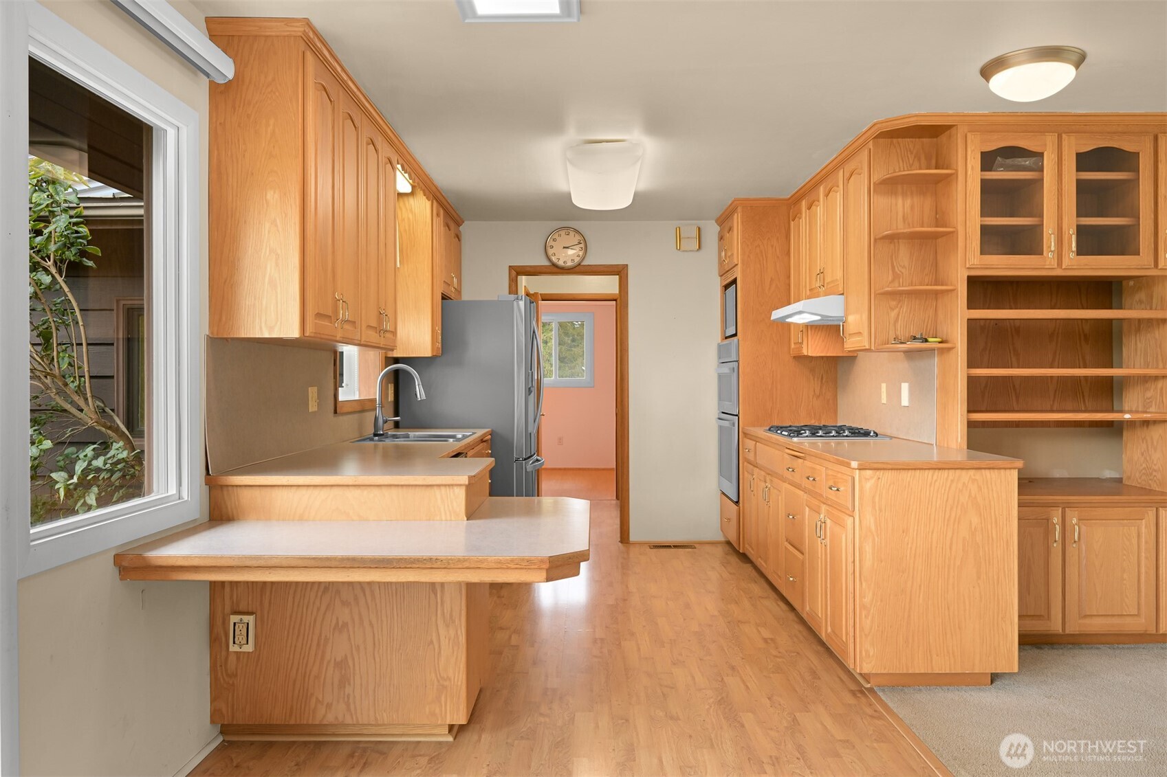 3620 E Smith Road Property Photo 12