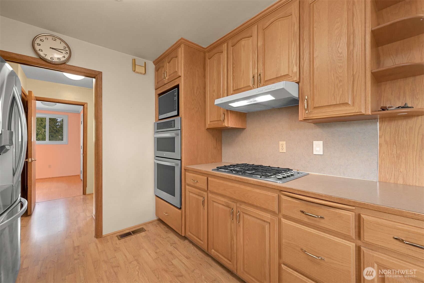 3620 E Smith Road Property Photo 15