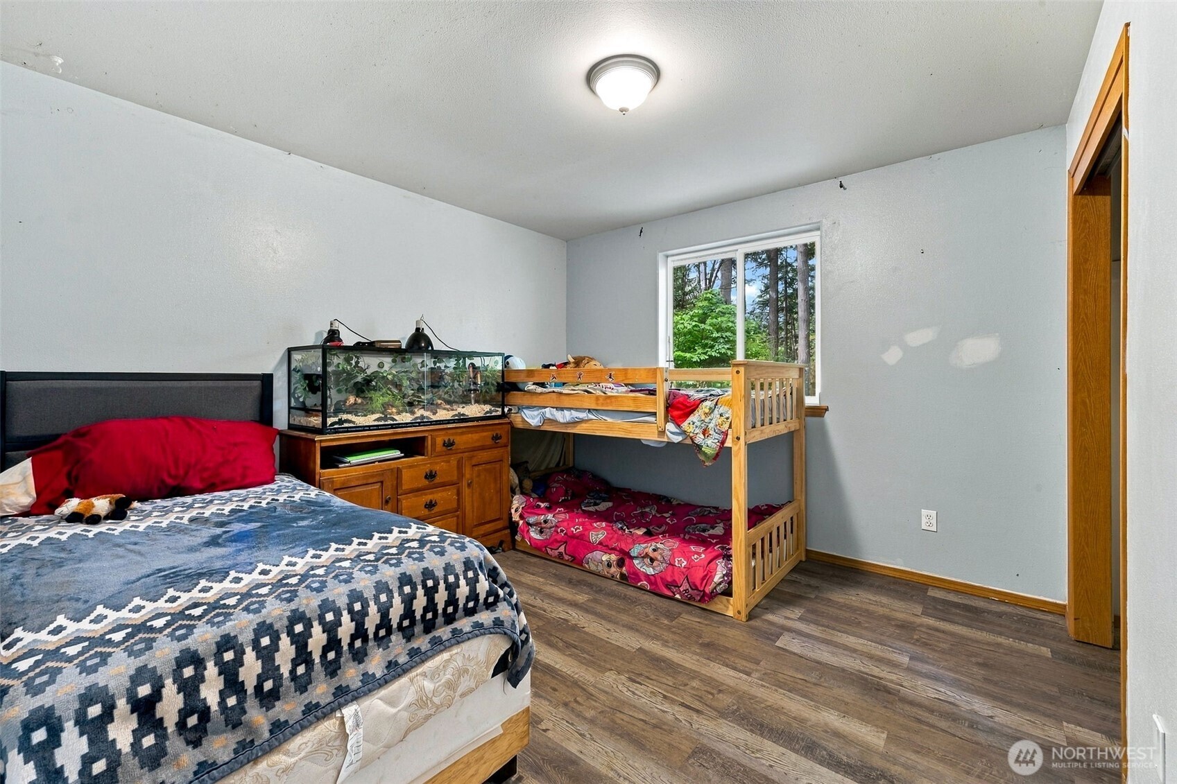 18230 Suncrest Court Property Photo 13
