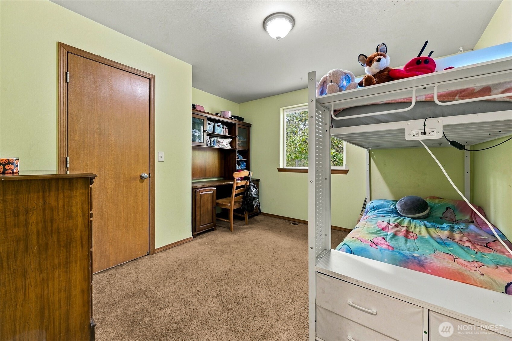 18230 Suncrest Court Property Photo 14