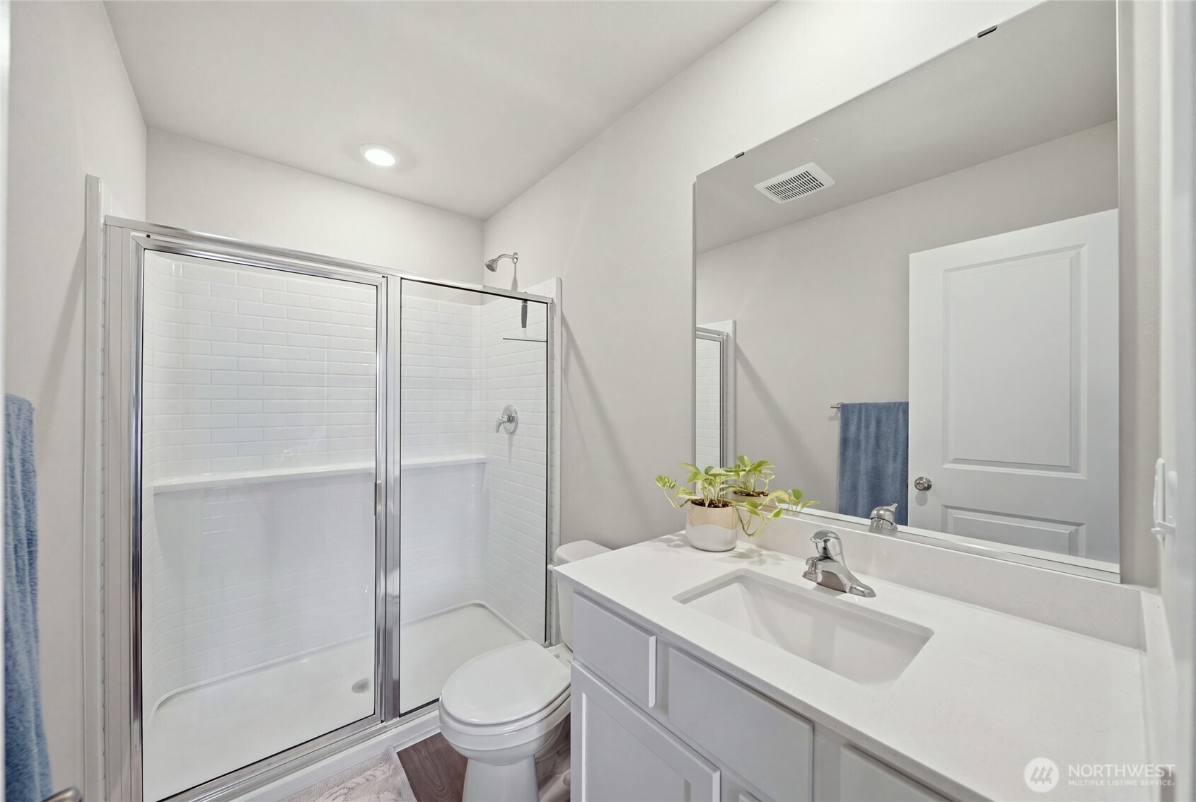 5207 E M Street Property Photo 22