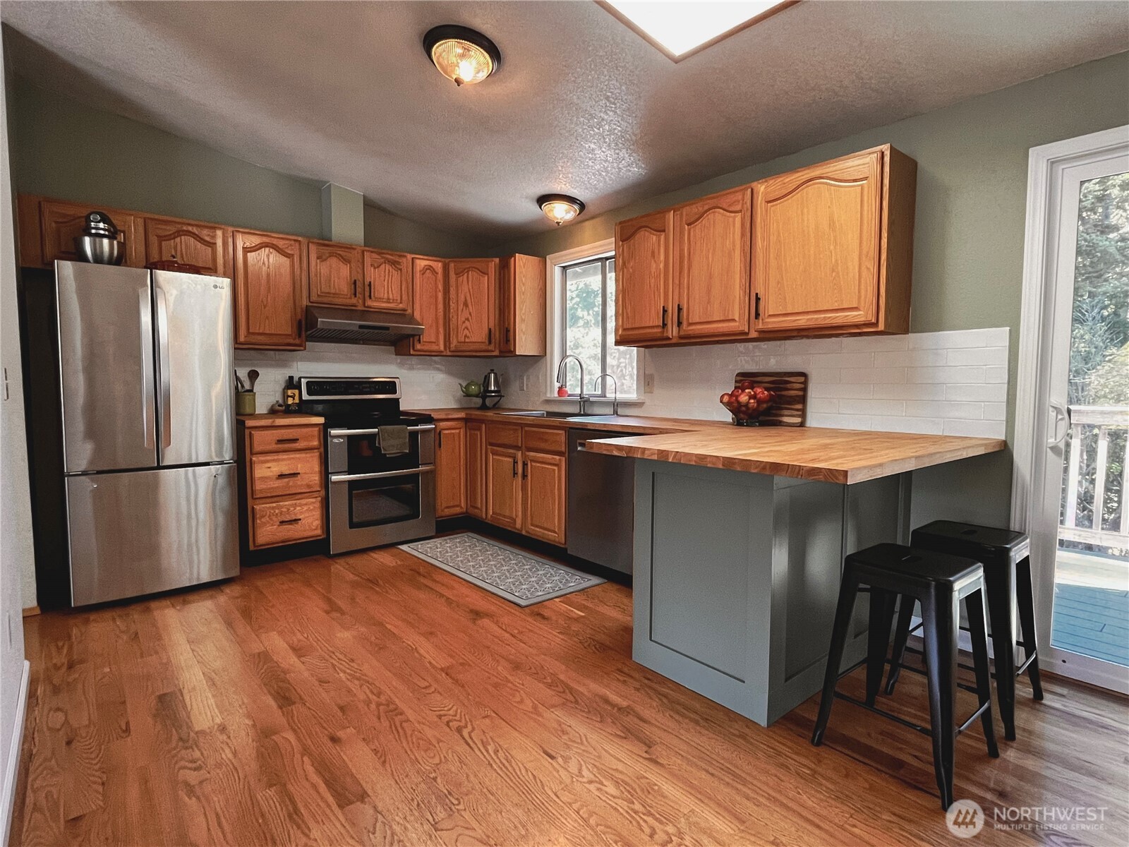 2105 Seabreeze Place Property Photo 7
