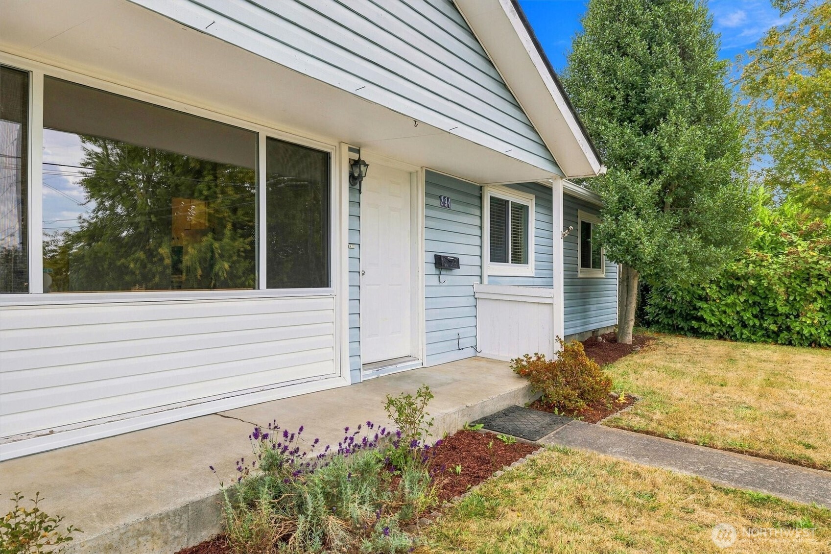 294 Ne Queets Street Property Photo 35