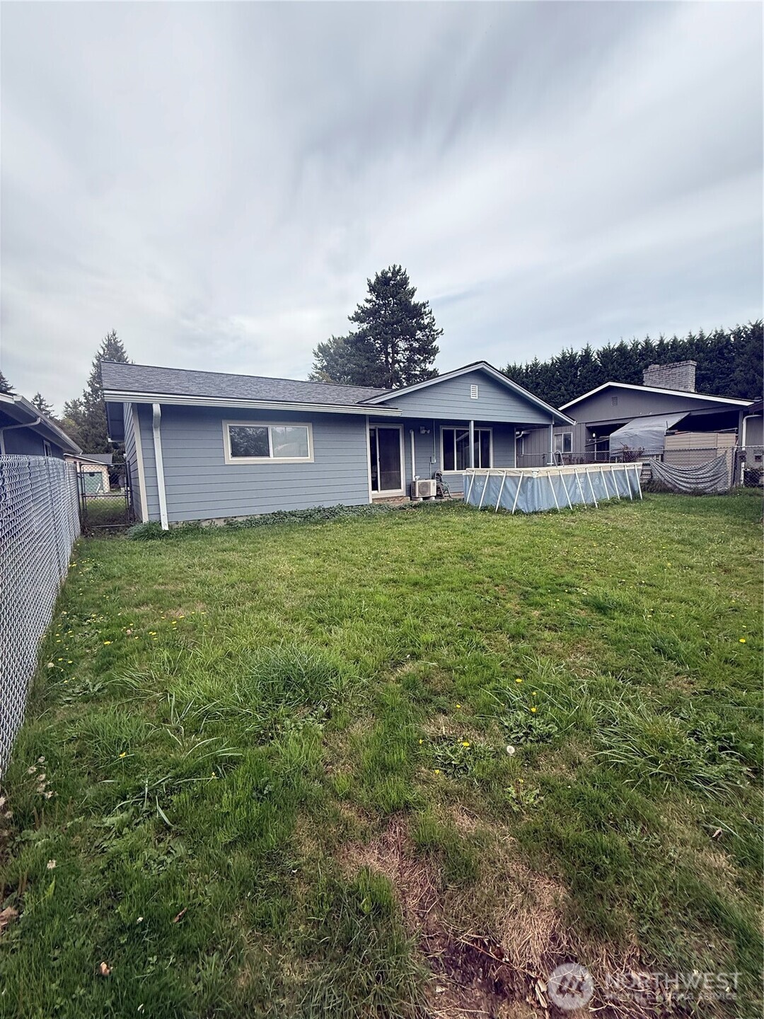 1008 Oak Street Property Photo 2