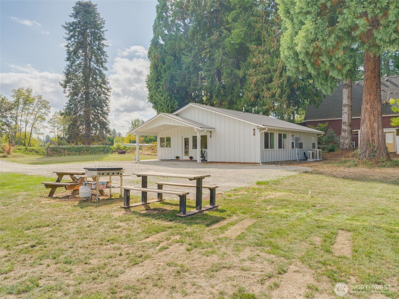 14300 Ne 172nd Circle Property Photo 4