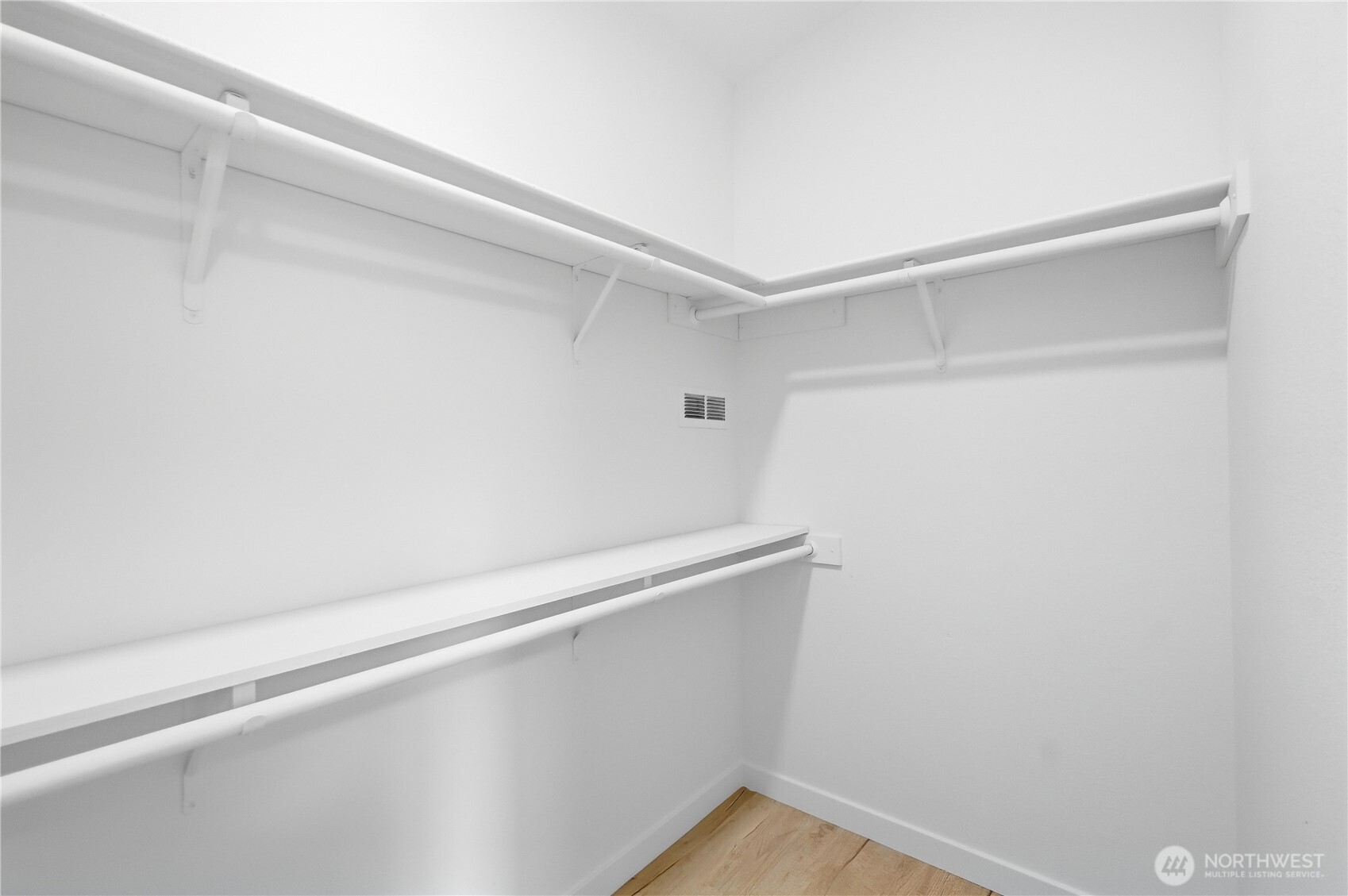 7907 174th Street Ct Property Photo 7