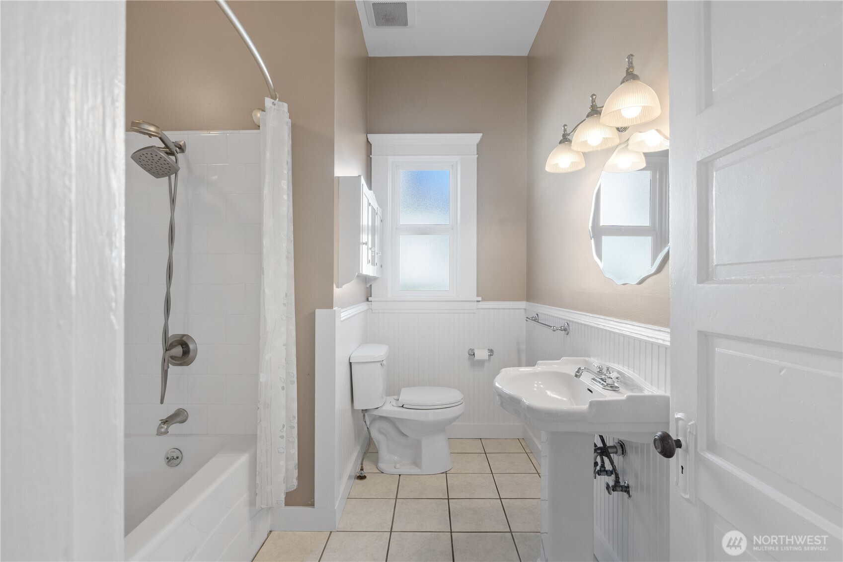 2524 Franklin Street Property Photo 21