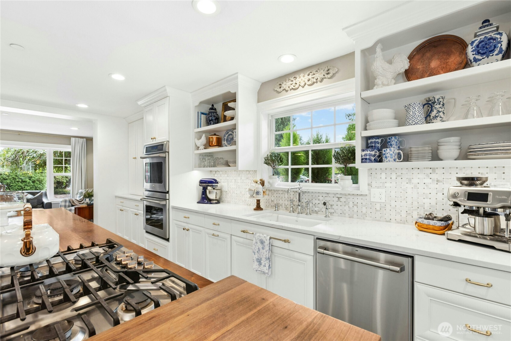 4527 330th Place Property Photo 15