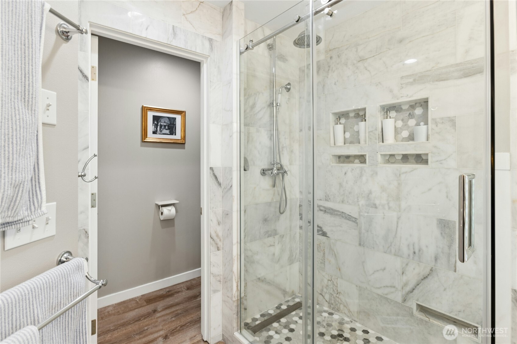 4527 330th Place Property Photo 24