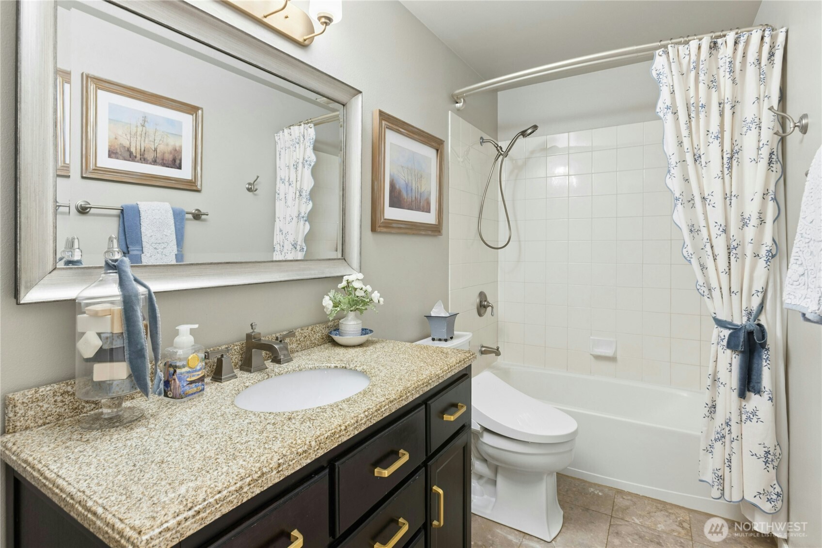 4527 330th Place Property Photo 27