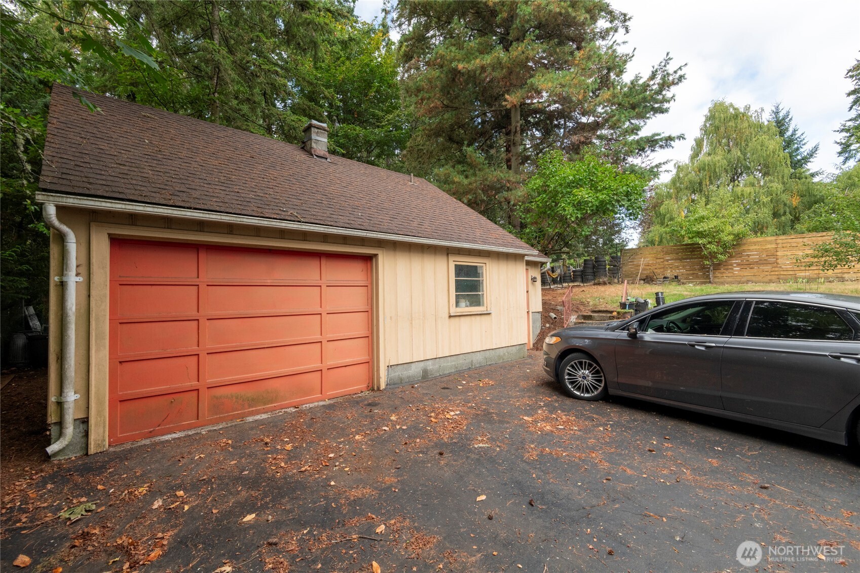11325 30th Avenue Property Photo 1