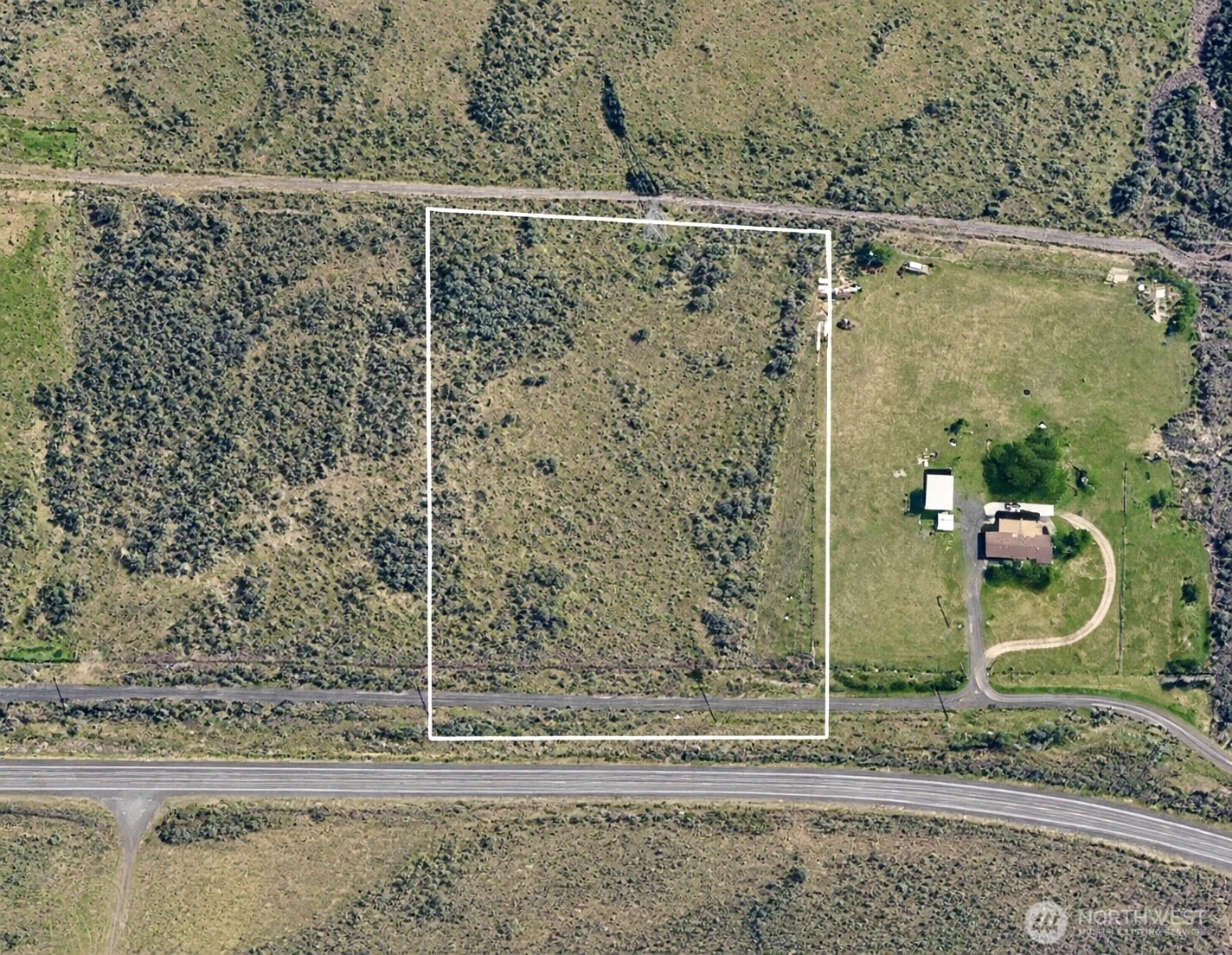 4555 Wa-260 Property Photo 1