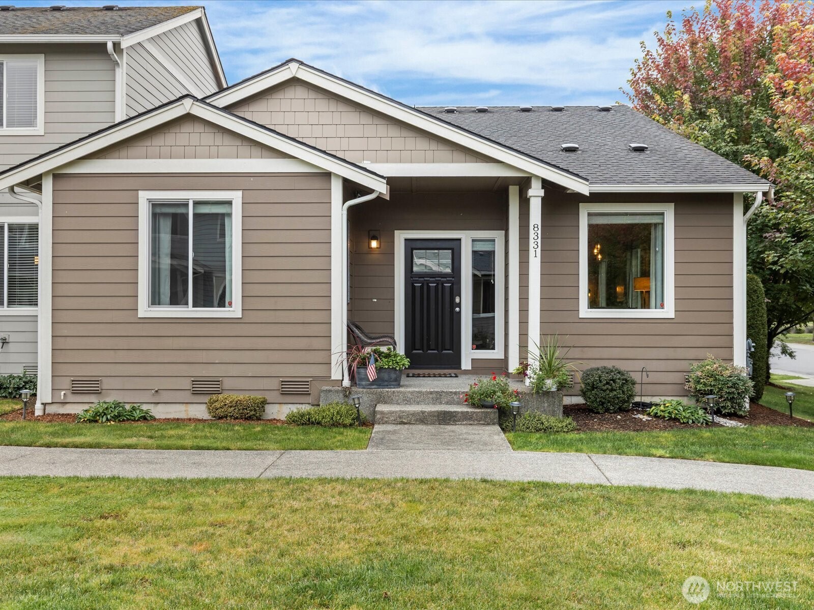 8331 175th Street Property Photo 1