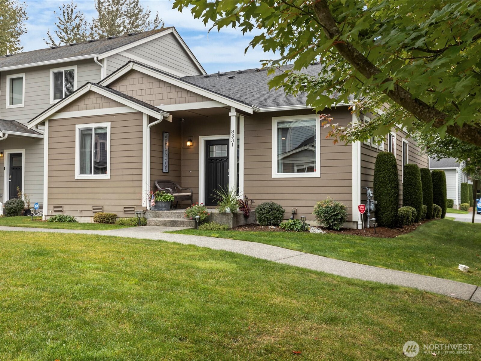 8331 175th Street Property Photo 2