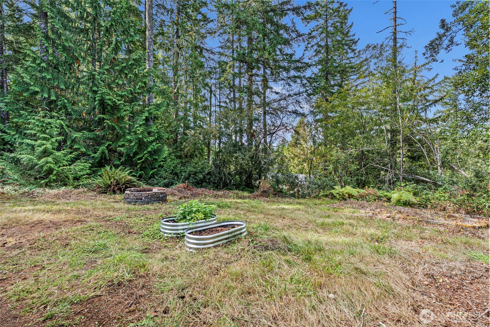 1920 E Trails End Drive Property Photo 26