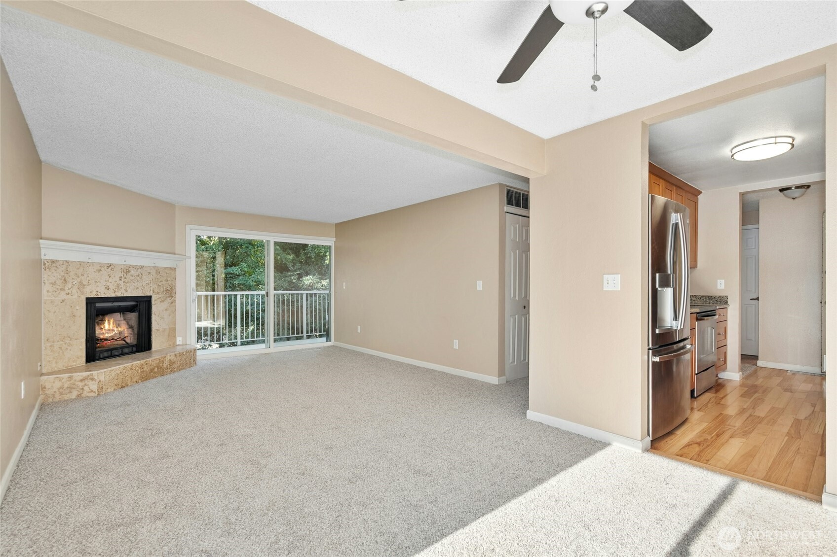 9901 Ne 124th Street 504 Property Photo 6