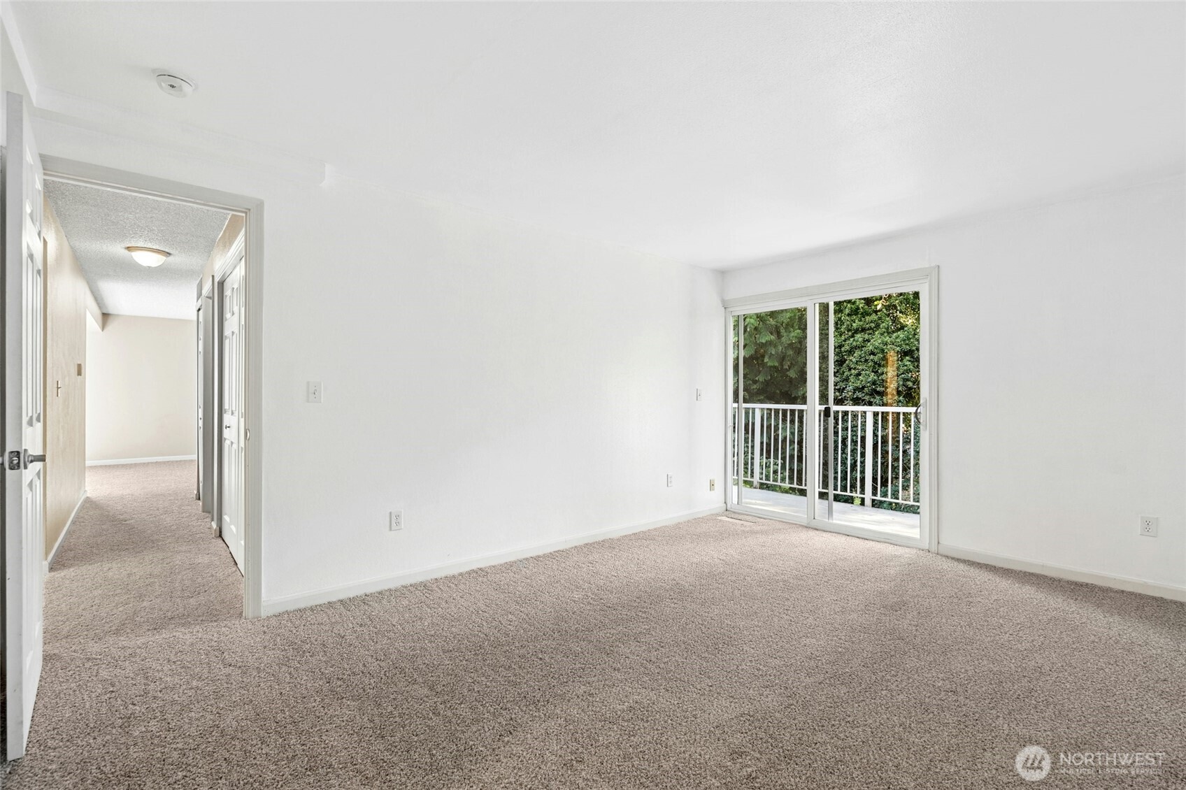 9901 Ne 124th Street 504 Property Photo 8