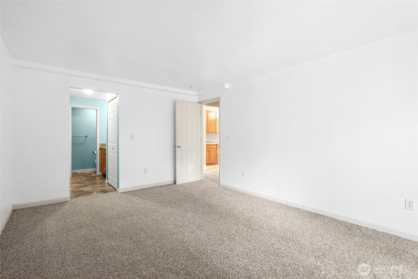 9901 Ne 124th Street 504 Property Photo 9