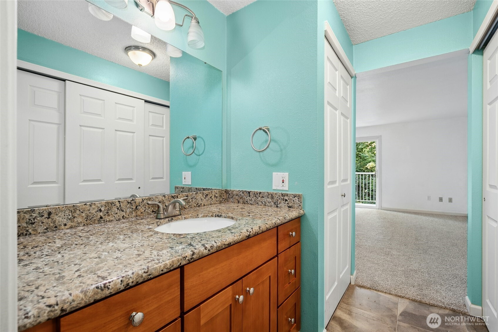 9901 Ne 124th Street 504 Property Photo 10