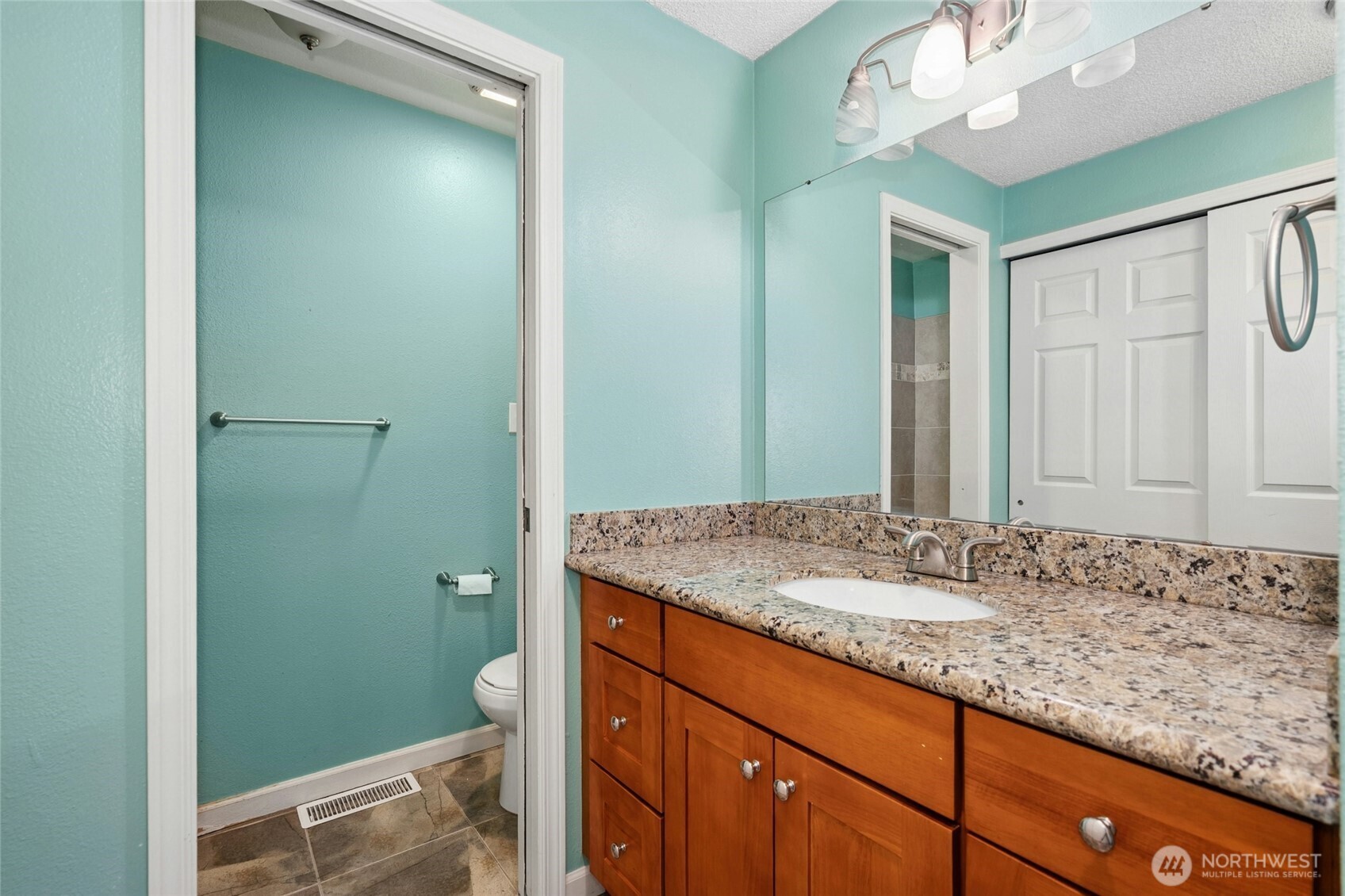 9901 Ne 124th Street 504 Property Photo 11
