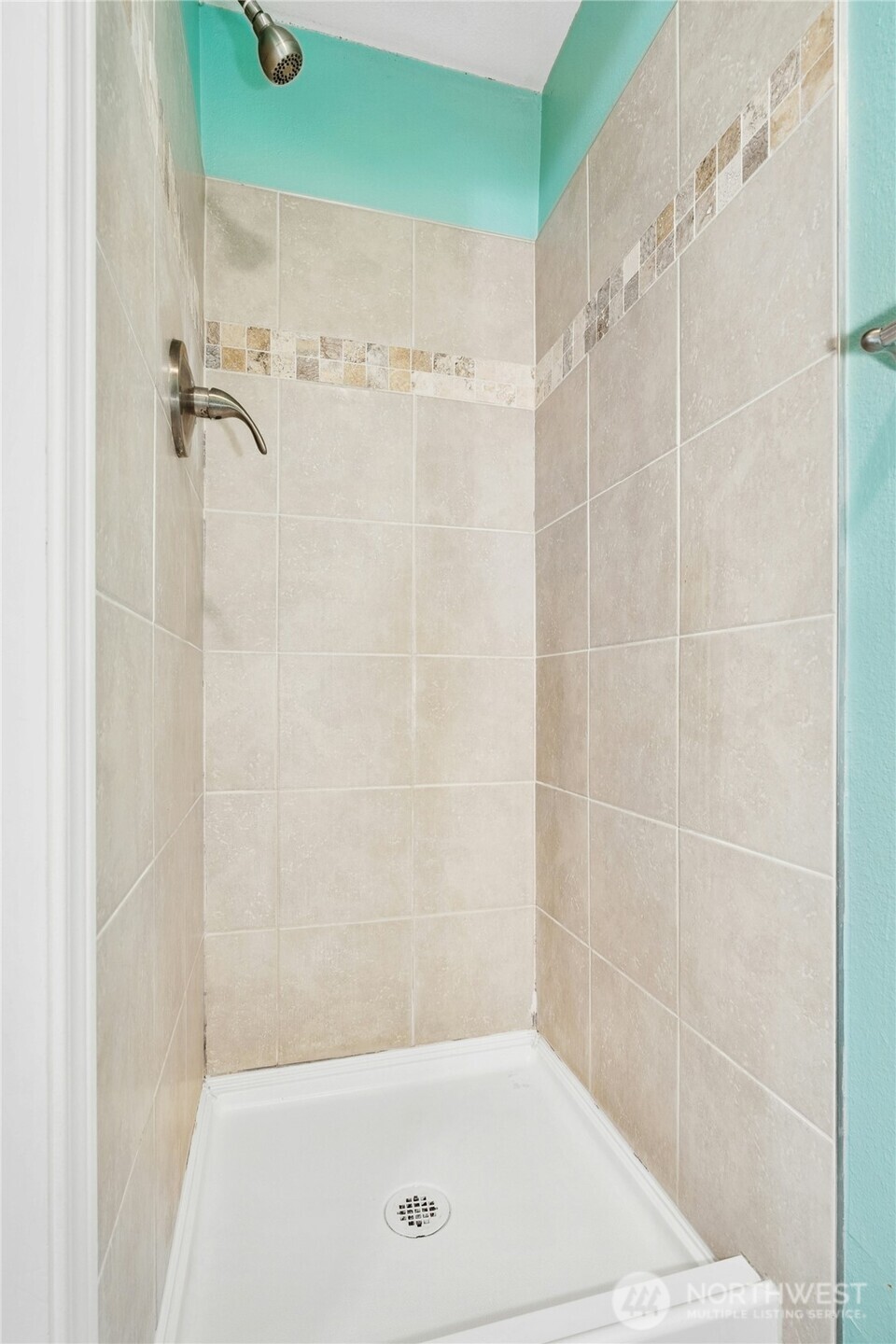 9901 Ne 124th Street 504 Property Photo 12
